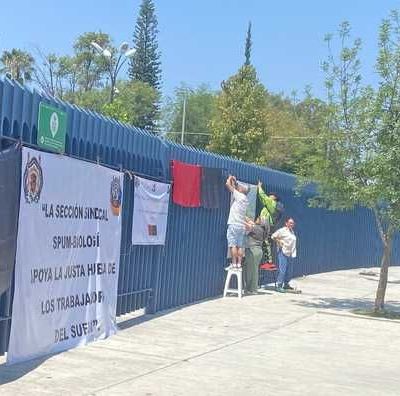 Juez-ordena-reabrir-la-Universidad-Michoacana-huelga-continuara-pero-a-puertas-abiertas