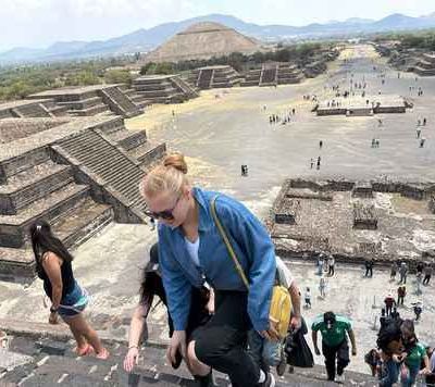 Reabren-Teotihuacan-tras-tiroteo-que-dejo-a-una-turista-canadiense-INAH-descarta-danos-en-la-Piramide-de-la-Luna