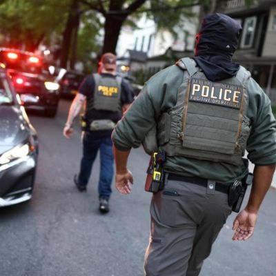 Agente-de-ICE-hiere-a-un-hombre-durante-operativo-en-Nueva-York