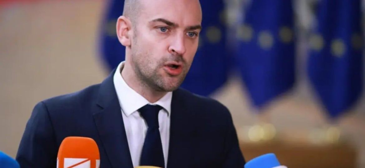 Agreden-a-alcalde-frances-durante-visita-europea-en-Cisjordania-Francia-exige-detener-a-responsables