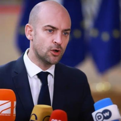 Agreden-a-alcalde-frances-durante-visita-europea-en-Cisjordania-Francia-exige-detener-a-responsables