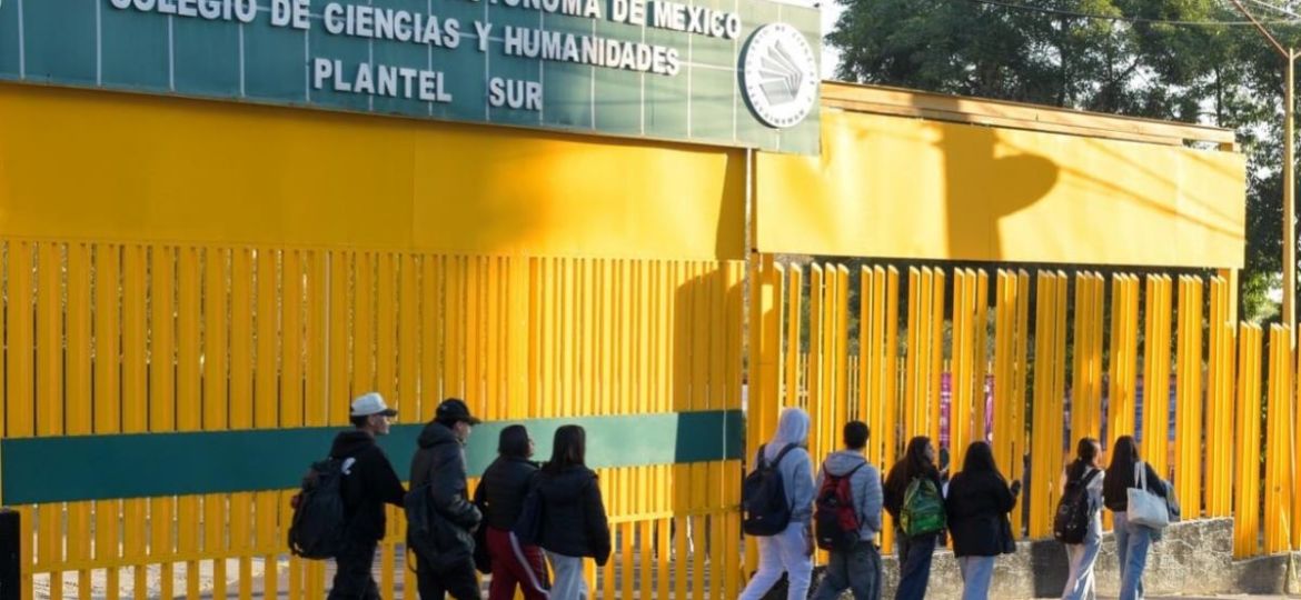 CCH-Sur-separa-a-profesor-senalado-por-presunto-acoso-tras-protestas-estudiantiles