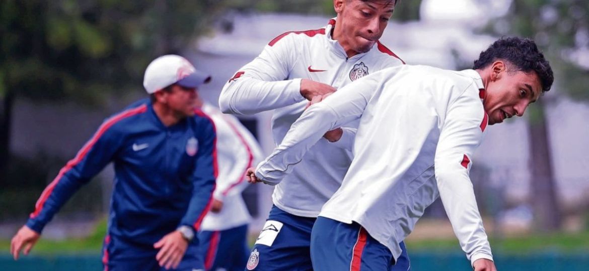 Chivas-recibe-a-Tigres-con-la-obligacion-de-volver-al-triunfo