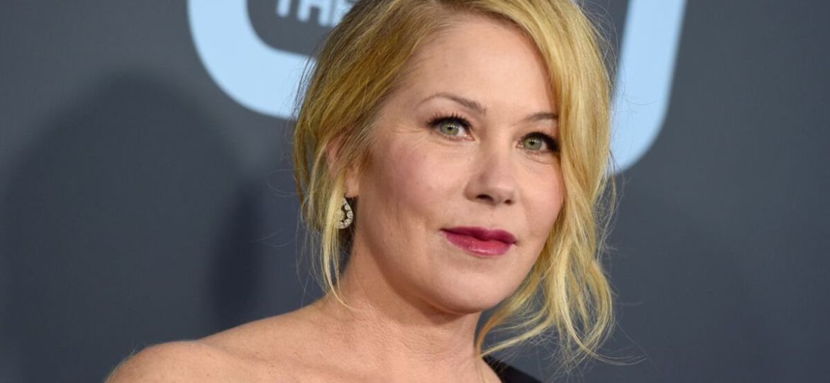Christina-Applegate-revela-que-fue-diagnosticada-erroneamente-con-esclerosis-multiple