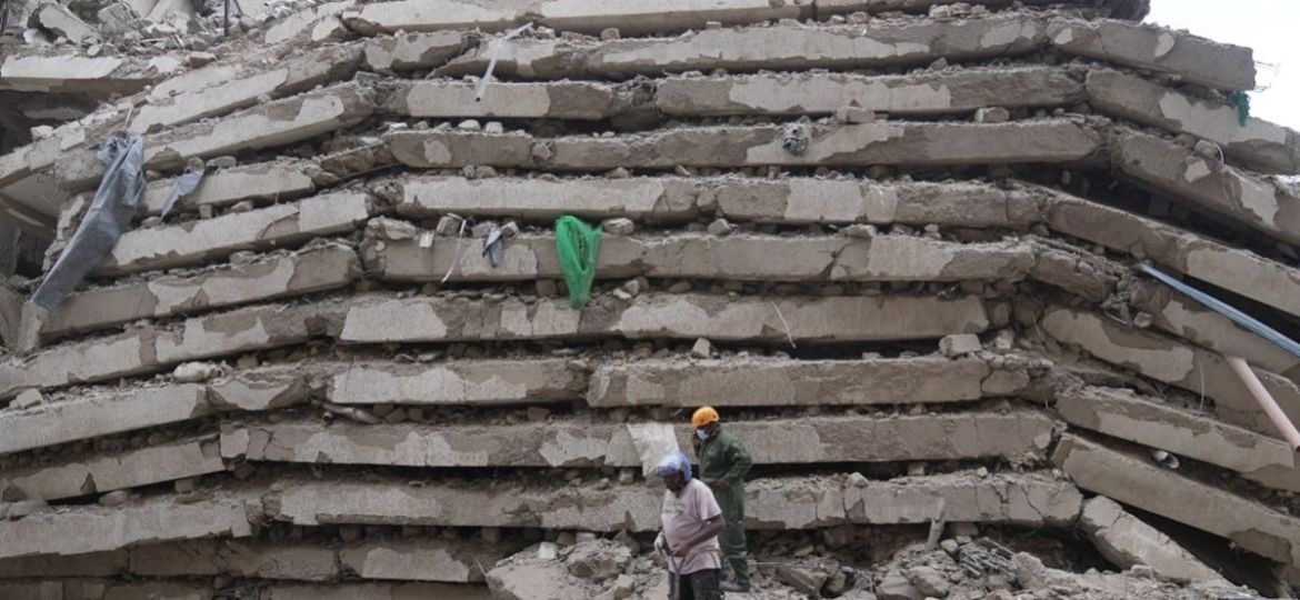 Colapsa-edificio-en-construccion-en-Nairobi-temen-que-haya-personas-atrapadas-y-reportan-saqueos