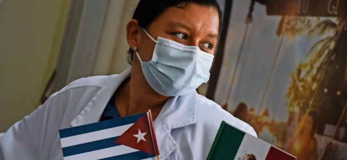 Congresista-de-EU-acusa-a-Mexico-de-violar-el-T-MEC-por-contratar-medicos-cubanos