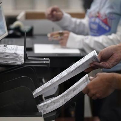 FBI-investiga-cartas-con-sustancias-sospechosas-enviadas-a-oficinas-del-Congreso-y-electorales-en-EU