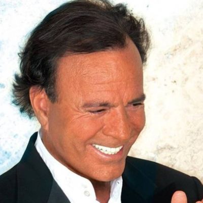 Fiscalia-espanola-avala-investigar-a-Julio-Iglesias-por-presunta-agresion-sexual-a-dos-exempleadas