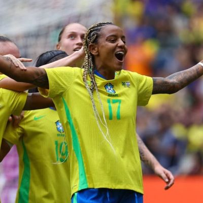 Geyse-marca-golazo-de-chilena-y-Brasil-vence-3-1-a-Argentina