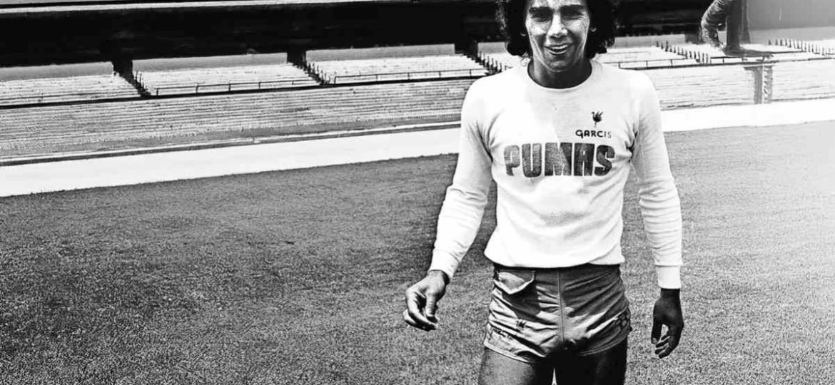Hugo-Sanchez-cumple-50-anos-de-su-debut-profesional-con-Pumas