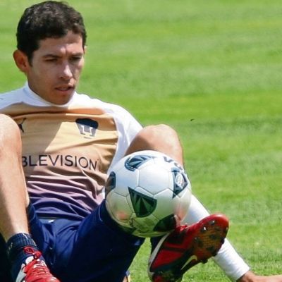 Israel-Castro-defiende-la-grandeza-de-Pumas-y-pide-recuperar-su-cantera