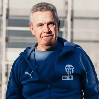 Javier-Aguirre-debuta-con-el-Valencia-ante-el-Racing-con-la-mision-de-evitar-el-descenso