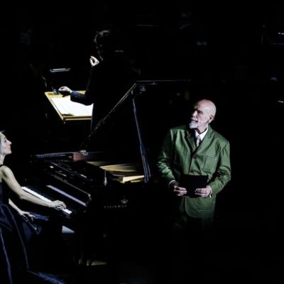 John-Malkovich-lleva-la-paranoia-de-Informe-sobre-ciegos-a-la-Sala-Nezahualcoyotl