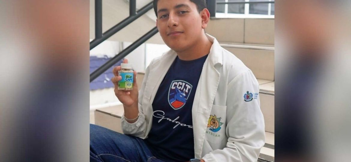 Joven-de-Acaponeta-llevara-a-Tailandia-un-proyecto-cientifico-elaborado-con-nopal