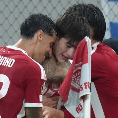 La-Hormiga-Gonzalez-da-al-Olympiacos-su-tercera-victoria-en-la-Europa-League