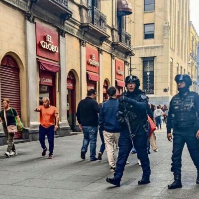 Mantienen-vigilancia-policial-en-la-calle-Motolinia-tras-agresion-a-elementos-de-la-SSC