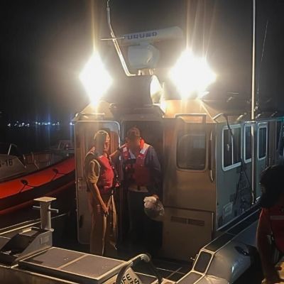 Marina-rescata-a-extranjero-que-naufrago-a-190-millas-de-Progreso