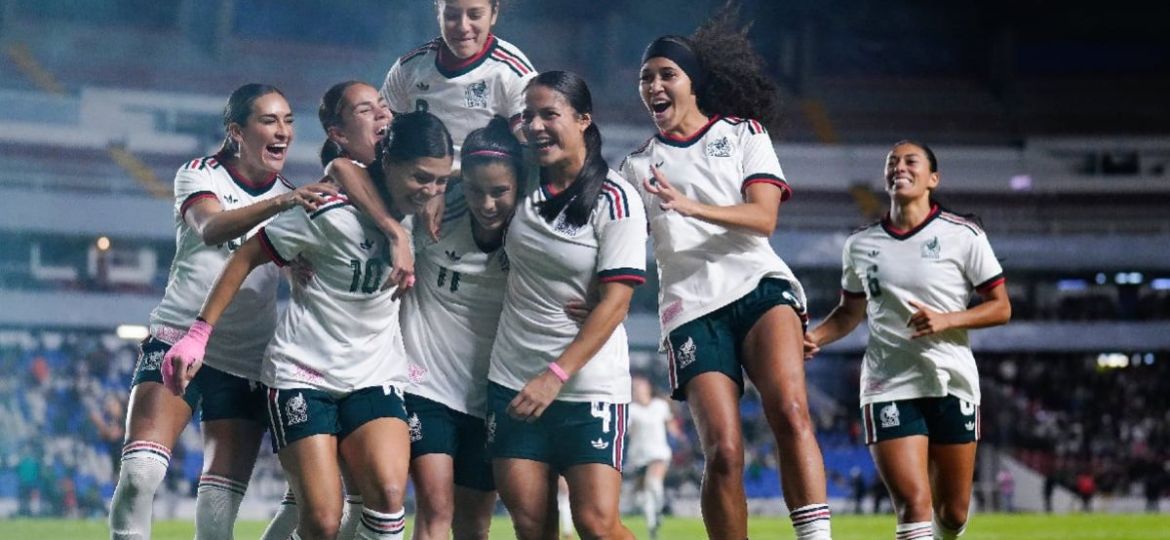 Mexico-Femenil-vence-3-1-a-Jamaica-ante-mas-de-22-mil-aficionados-en-Queretaro
