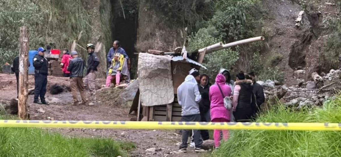 Muere-un-nino-de-9-anos-tras-deslave-en-Cuajimalpa-reportan-tres-personas-heridas