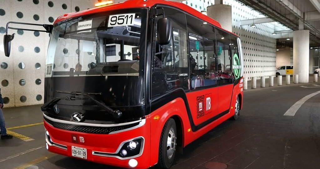 Muere-una-persona-tras-ser-arrollada-por-un-Metrobus-de-la-Linea-5-en-Xochimilco