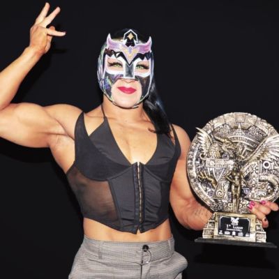 Olympia-combina-fisicoculturismo-y-lucha-libre-con-la-mira-puesta-en-la-cima