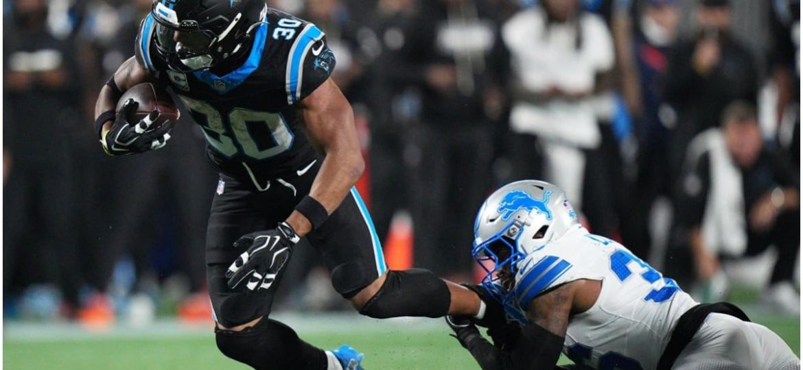 Panthers-de-Carolina-vencen-32-26-a-los-Lions-de-Detroit-en-la-Semana-4-de-la-NFL