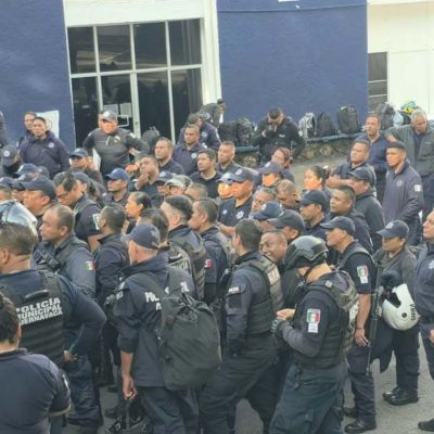 Policias-de-Cuernavaca-cumplen-10-horas-en-paro-por-aumento-salarial-y-mejores-condiciones