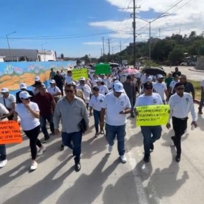 Protestan-contra-carencias-del-ISSSTE-en-San-Jose-del-Cabo-y-exigen-mesa-de-trabajo