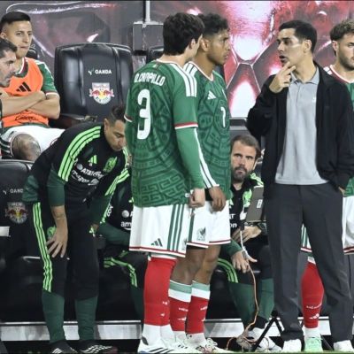 Rafa-Marquez-sorprende-con-el-11-titular-de-Mexico-ante-Estados-Unidos