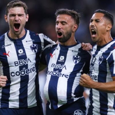 Rayados-vence-2-1-al-Pachuca-y-se-mete-a-zona-de-Liguilla