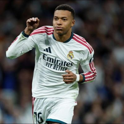 Real-Madrid-golea-4-1-al-Sevilla-con-doblete-de-Mbappe