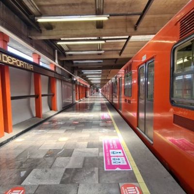 Reanudan-el-servicio-en-la-Linea-9-del-Metro-tras-rescate-de-una-persona