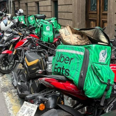 Repartidores-protestan-en-CDMX-contra-iniciativas-que-restringirian-el-transporte-en-moto-por-aplicacion