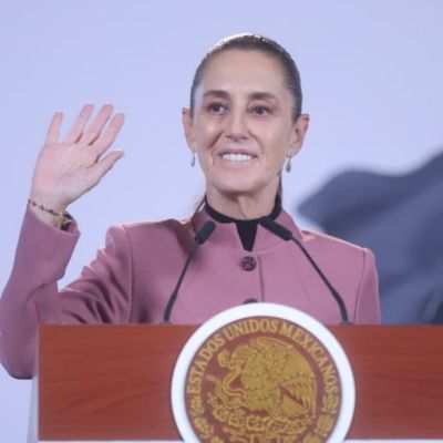 Sheinbaum-anuncia-plan-para-eliminar-tramites-fisicos-y-modernizar-el-sistema-de-salud
