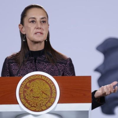 Sheinbaum-pide-evitar-disputas-por-ambiciones-personales-tras-movimiento-de-Tatiana-Clouthier