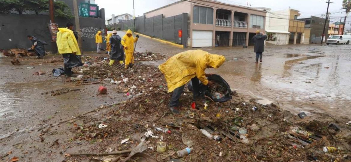 Suspenden-clases-en-Baja-California-este-lunes-12-de-octubre-por-afectaciones-de-Rachel