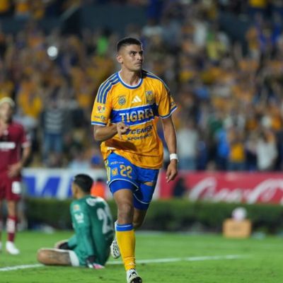 Tigres-vence-3-2-al-Toluca-y-le-arrebata-momentaneamente-el-liderato-del-Apertura-2026