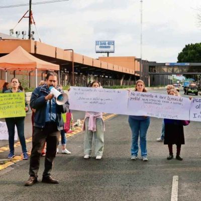 Vecinos-bloquean-Calzada-de-Tlalpan-por-inconformidades-con-consulta-del-POZMVM